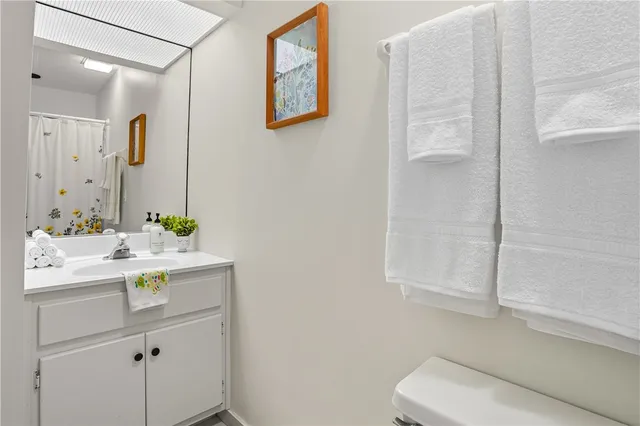 $495,000 | 4 Bay Tree Court West, St. Simons Island, GA 31522