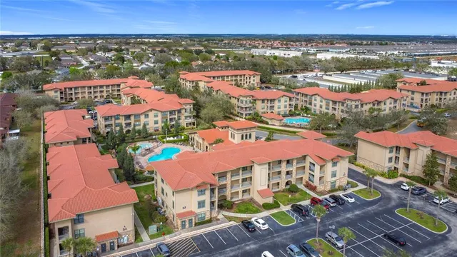 $130,000 | 912 Charo Parkway, Unit 214, Davenport, FL 33897