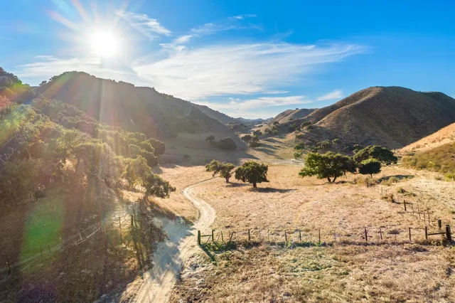 $29,800,000 | 0 Ca-135, Los Alamos, CA 93440