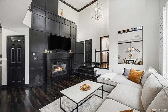 $500,000 | 7777 East 23rd Avenue, Unit 801, Denver, CO 80238