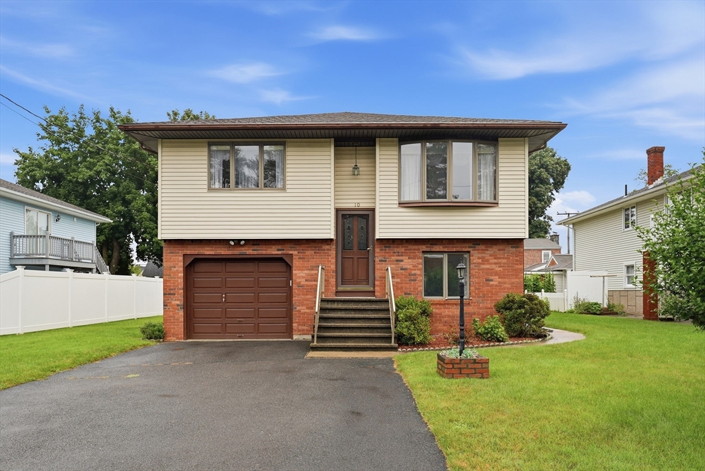10 Bramucci Street Ludlow, MA 01056 - Photo 1 of 42