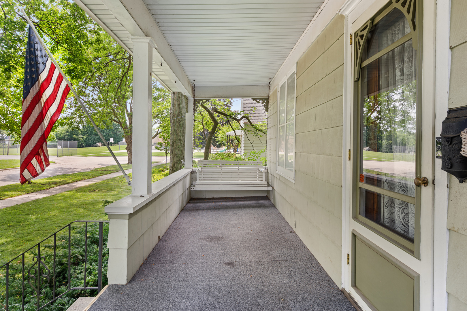 127 Alma Street Sycamore, IL 60178 - Photo 5 of 43
