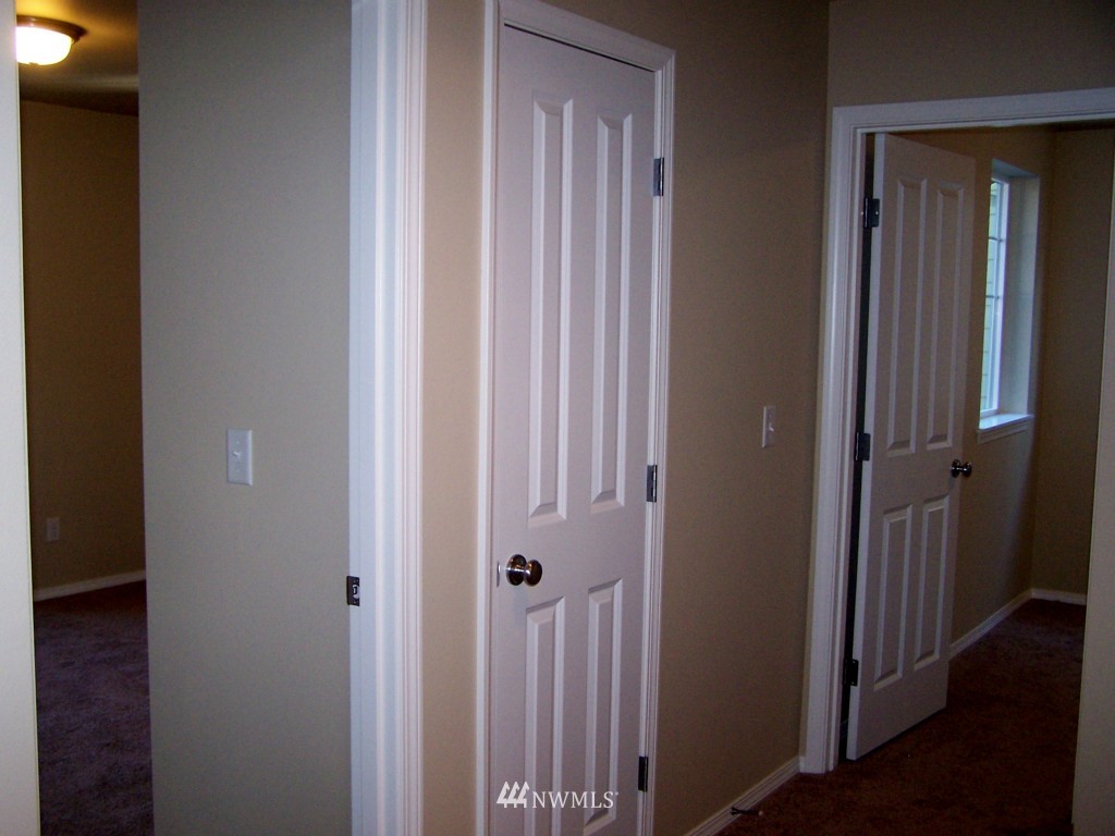 11017 Southeast 184th Place Renton, WA 98055 - Photo 17 of 18