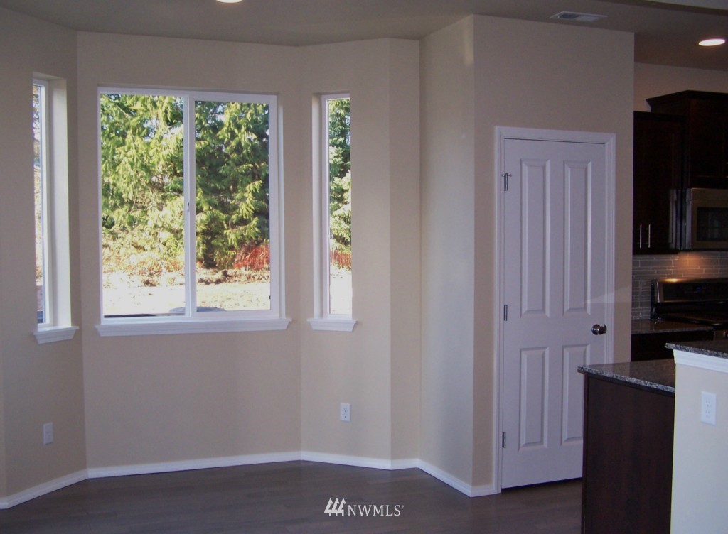 11017 Southeast 184th Place Renton, WA 98055 - Photo 7 of 18