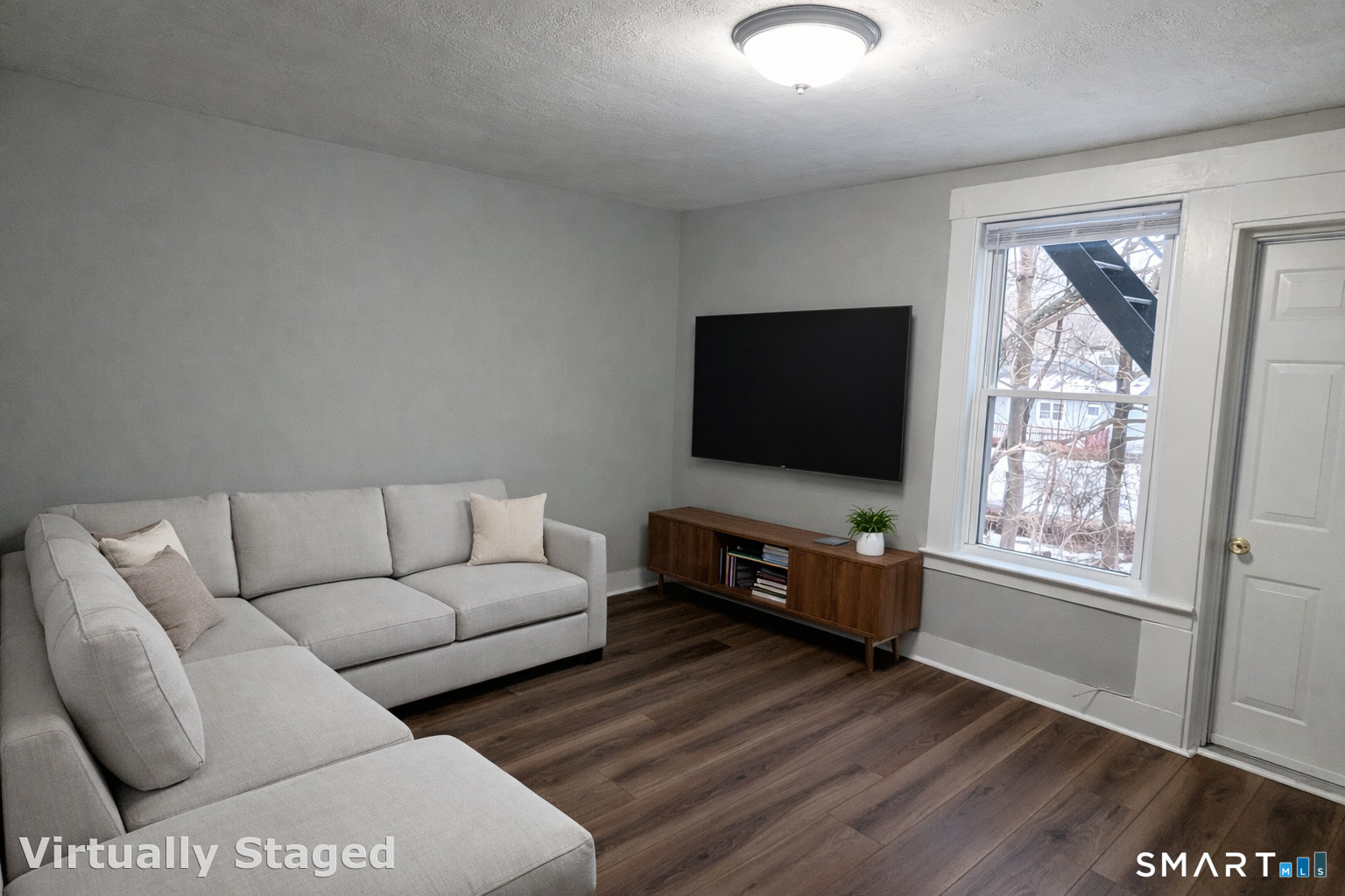 116 Old Foxon Road East Haven, CT 06513 - Photo 1 of 35 Gallery Image 1