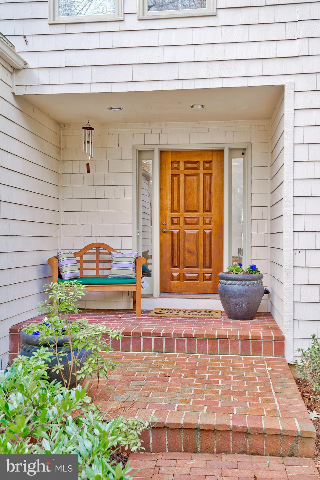11581 Greenwich Point Road Reston, VA 20194 - Photo 3 of 73