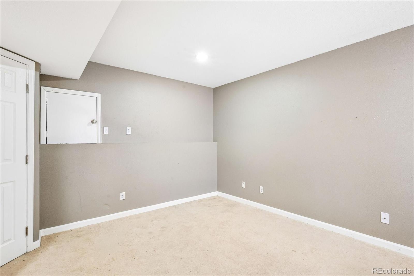 9654 Silverberry Circle Highlands Ranch, CO 80129 - Photo 35 of 50