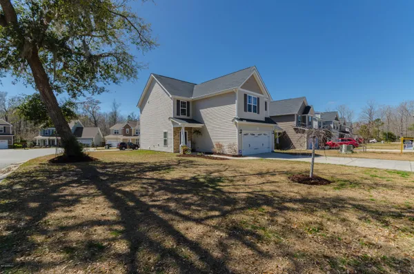 $2,000 | 219 Peggy's Trace, Sneads Ferry, NC 28460