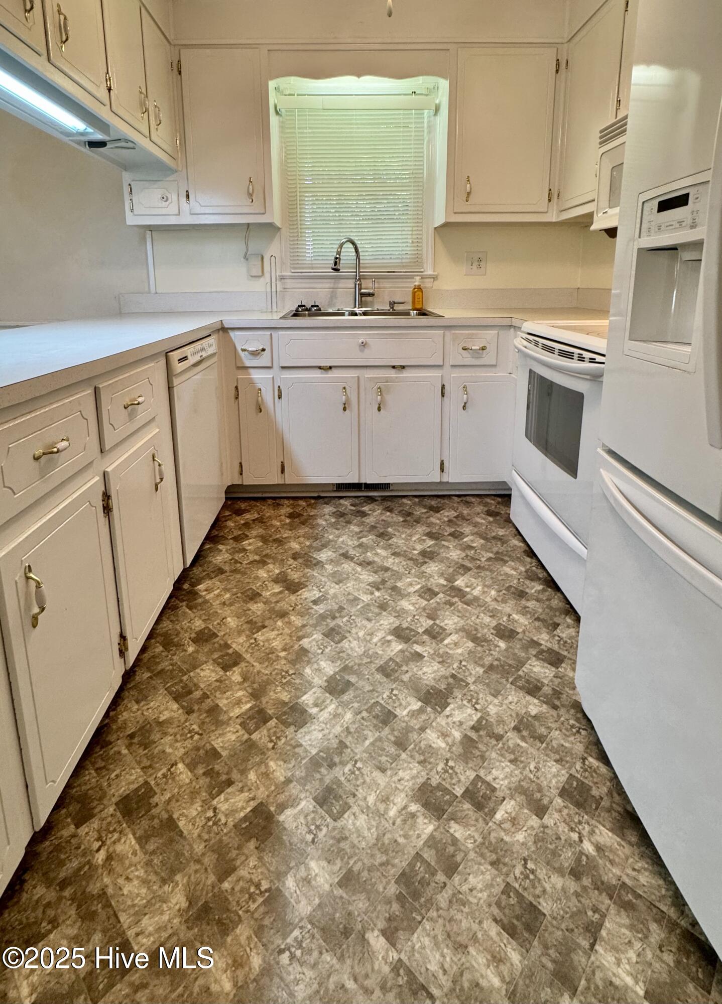 1229 Woodington Road Kinston, NC 28504 - Photo 42 of 92 IMG_4034