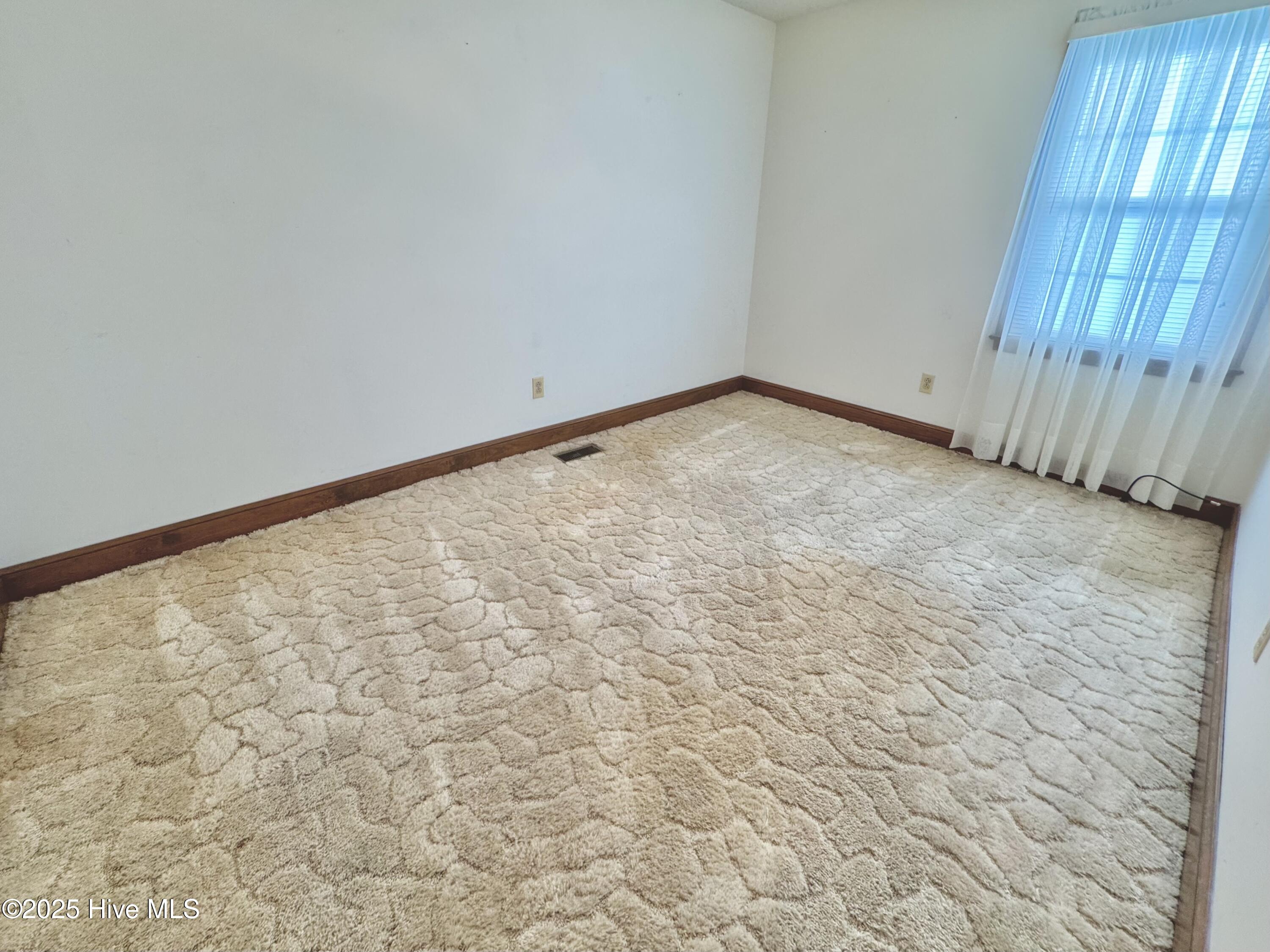 1229 Woodington Road Kinston, NC 28504 - Photo 69 of 92 IMG_4073