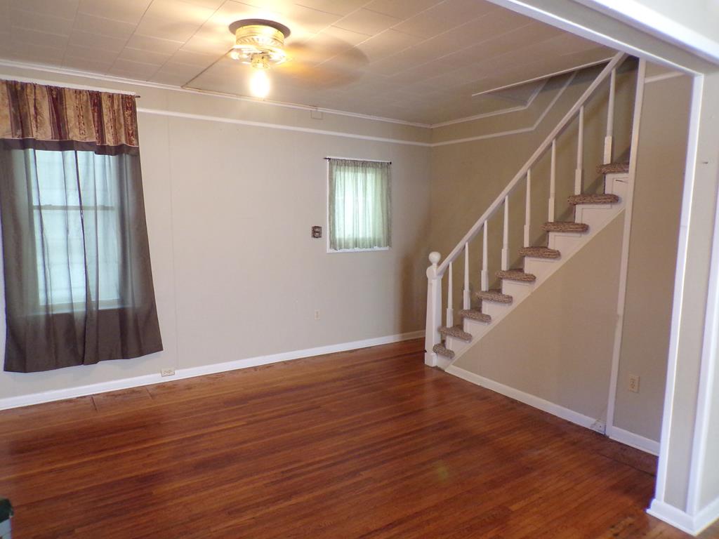 1106 Moore Street Huntingdon, PA 16652 - Photo 6 of 16 Gallery Image 6