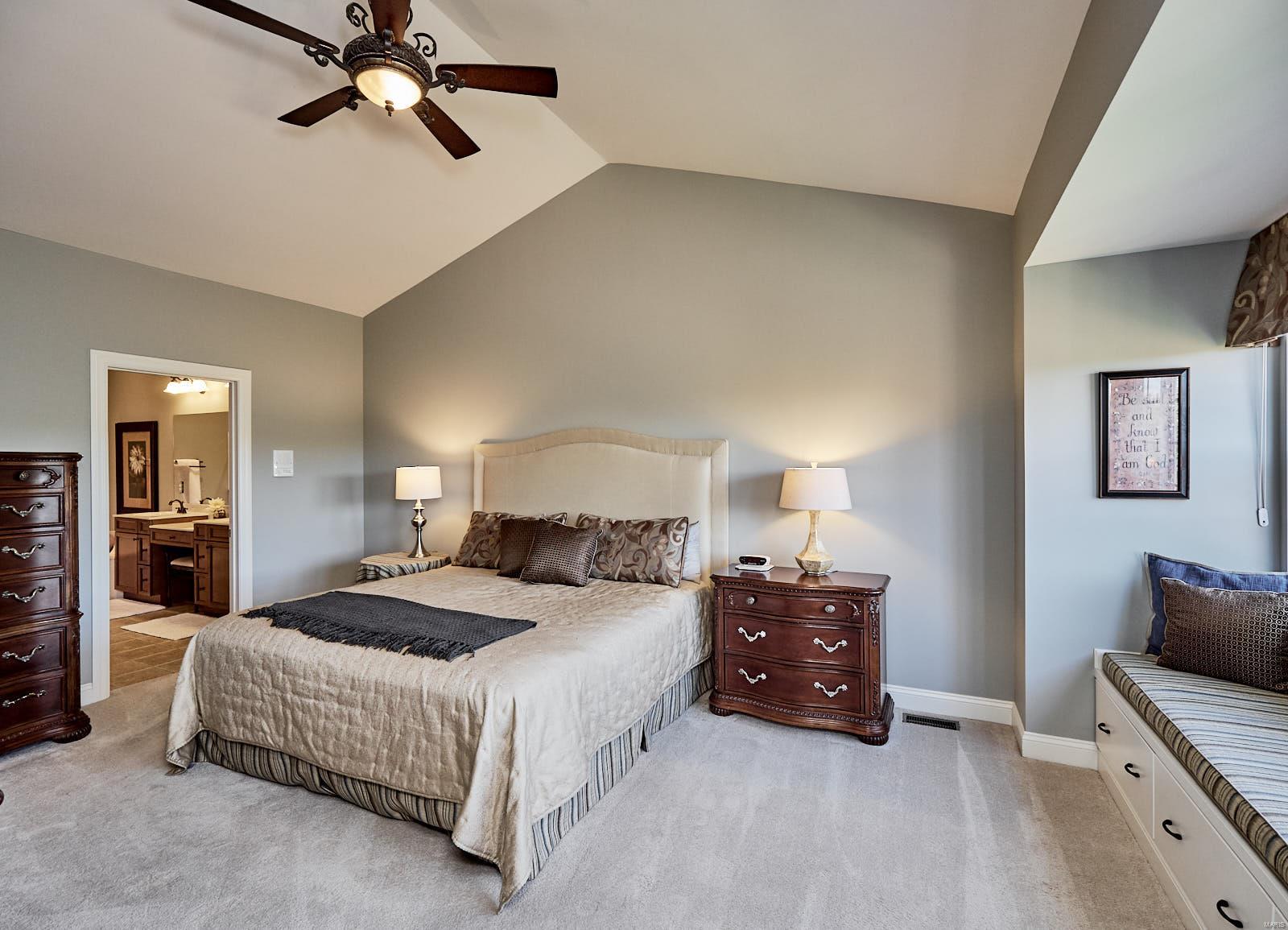 323 Kendall Ridge Court Chesterfield, MO 63017 - Photo 16 of 35