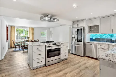 $399,000 | 3510 4th Avenue West, Bradenton, FL 34205