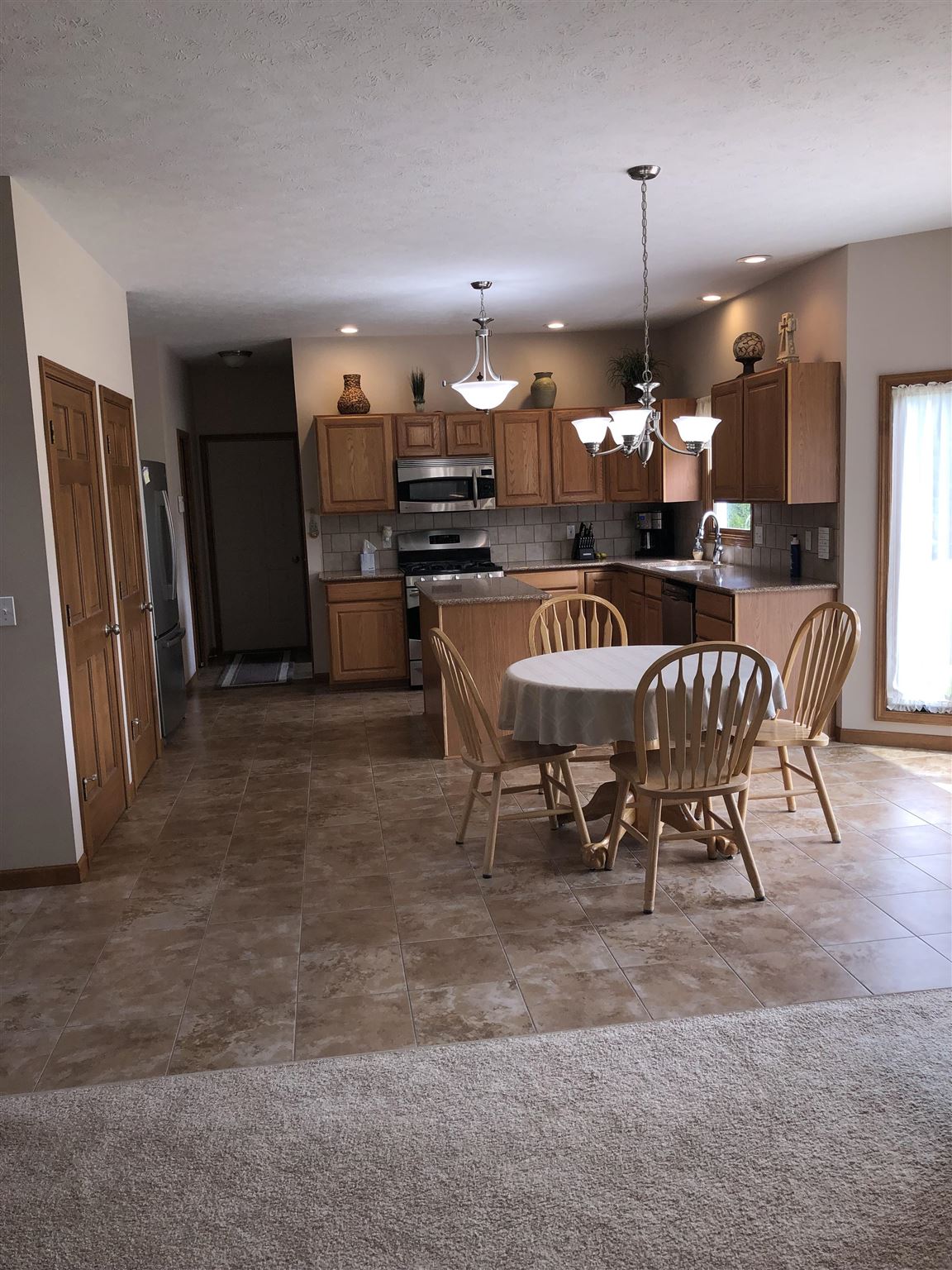 57244 Pear Road South Bend, IN 46619 - Photo 10 of 35 Gallery Image 10