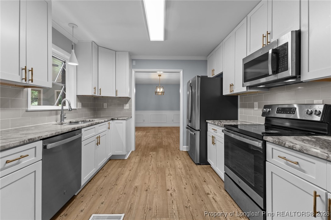 3024 Brechin Road Fayetteville, NC 28303 - Photo 12 of 46 Kitchen