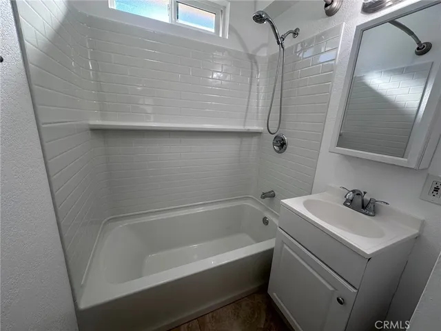 a close up of a washer and dryer