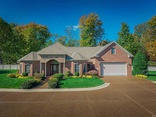 $599,900 | 1469 Woodfield Drive, Newburgh, IN 47630