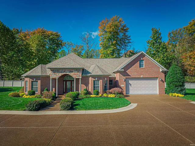 $625,000 | 1469 Woodfield Drive, Newburgh, IN 47630