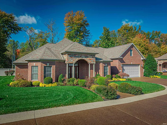 $625,000 | 1469 Woodfield Drive, Newburgh, IN 47630
