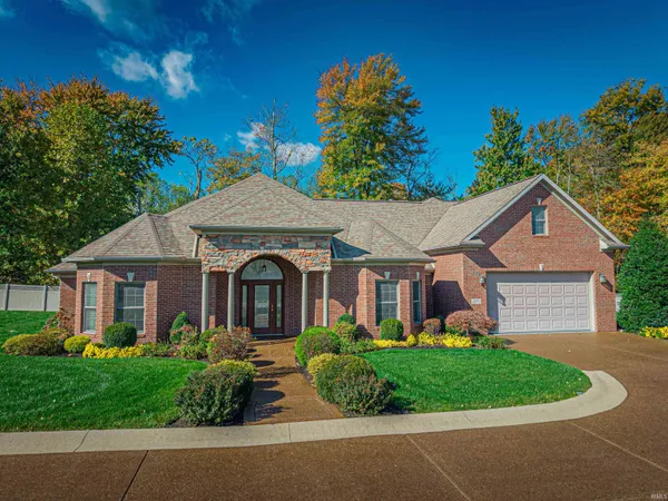 $599,900 | 1469 Woodfield Drive, Newburgh, IN 47630
