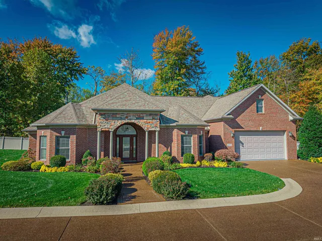 $625,000 | 1469 Woodfield Drive, Newburgh, IN 47630