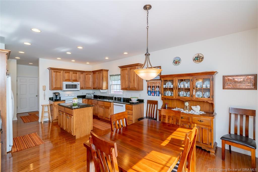 7600 Pete Andres Road Floyds Knobs, IN 47119 - Photo 9 of 47 Gallery Image 9