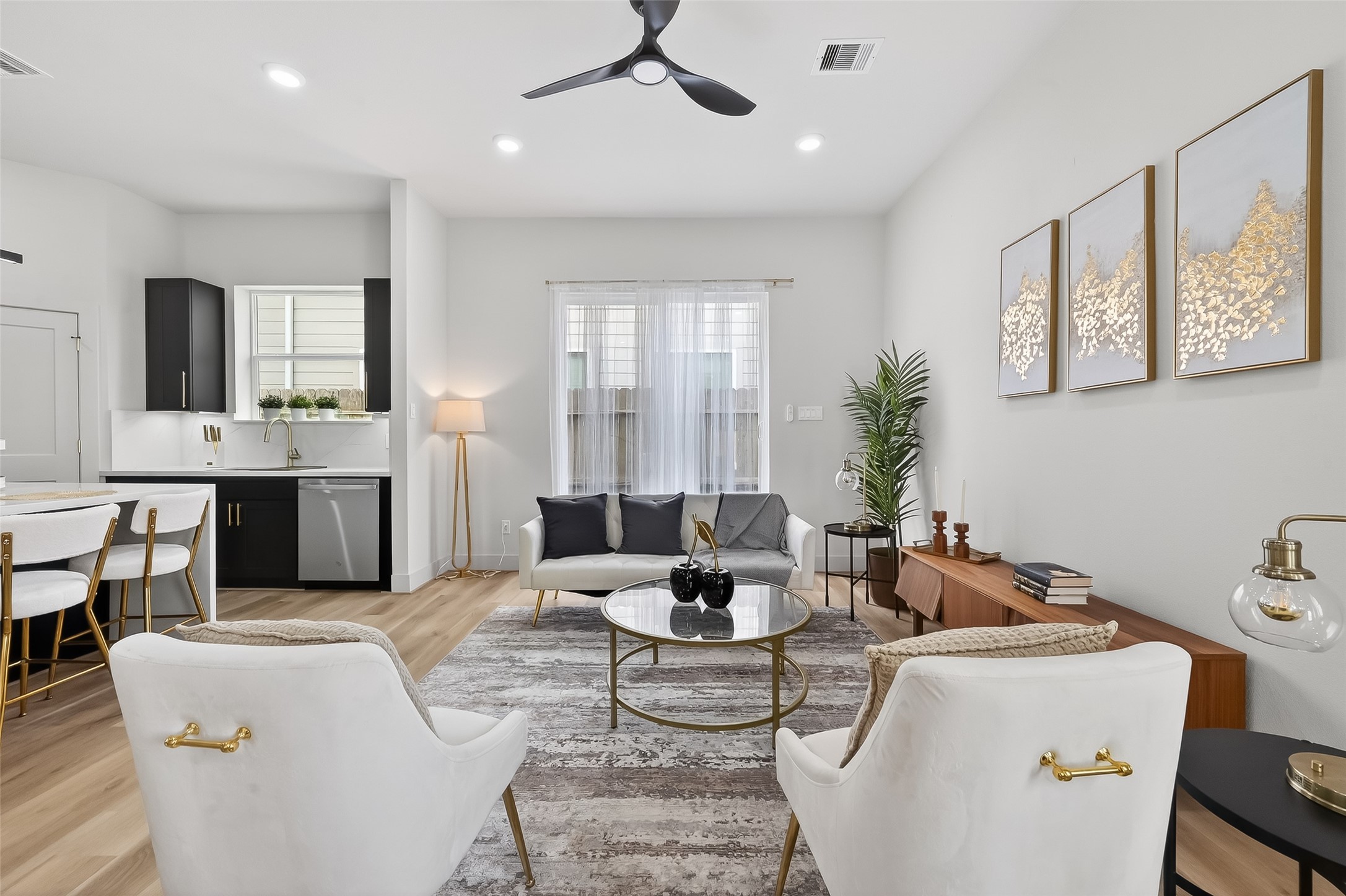 975 Highland Light Lane Houston, TX 77091 - Photo 9 of 41 a living room with furniture and window