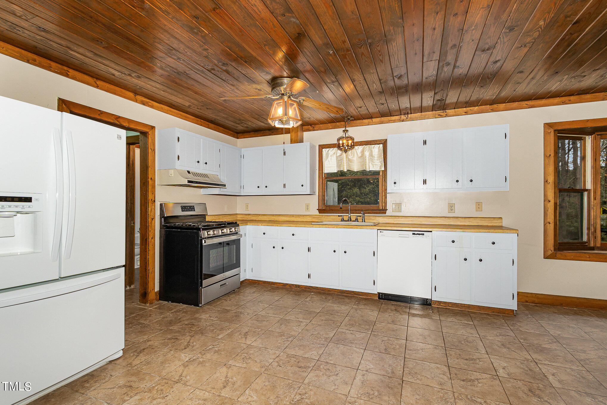 715 Buren Road Bahama, NC 27503 - Photo 19 of 34 008_img_8976-edit