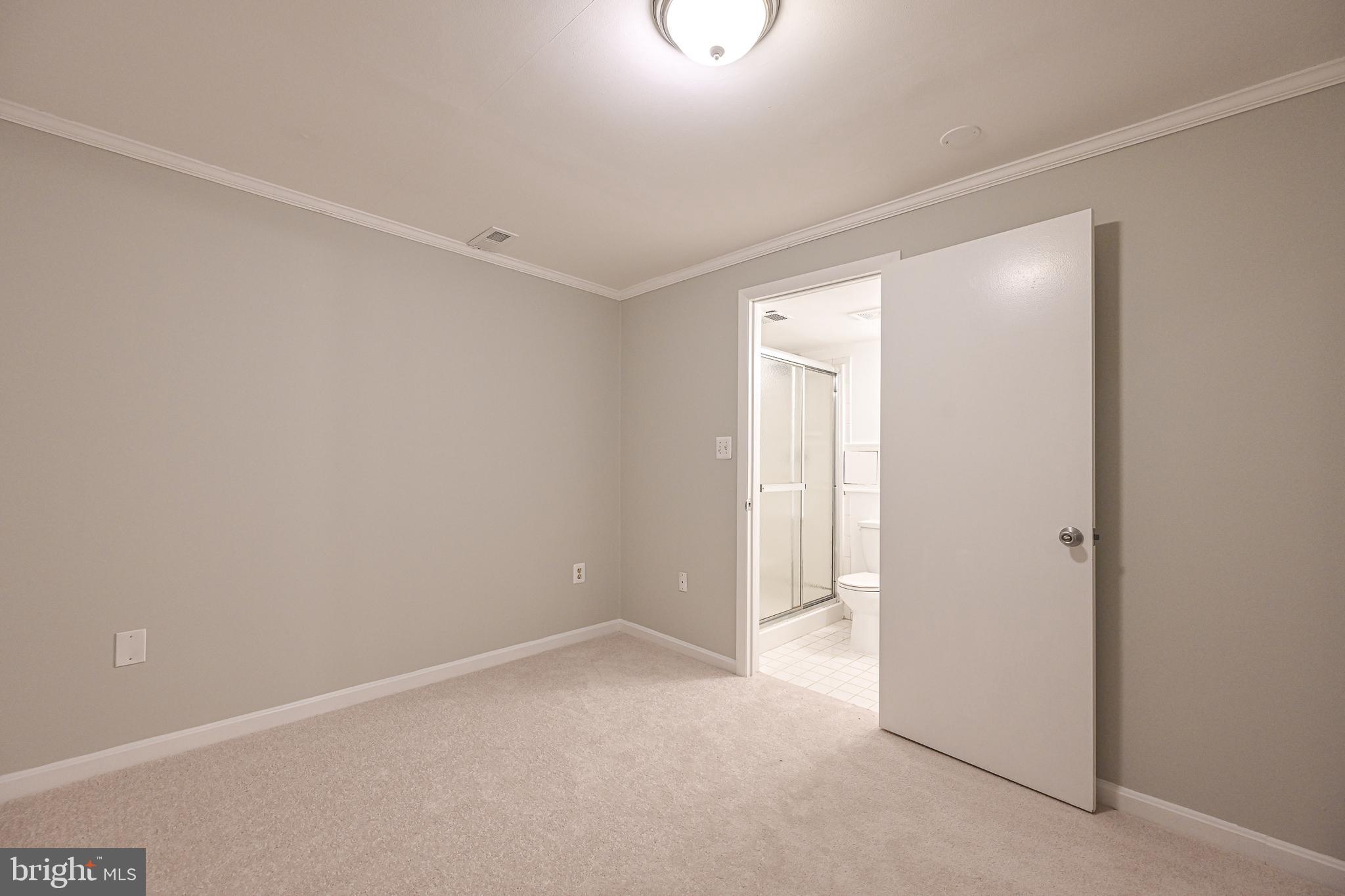 10283 Latney Road Fairfax, VA 22032 - Photo 28 of 40