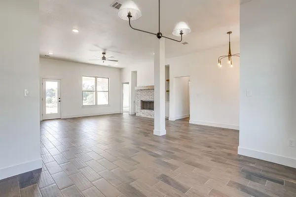 $499,000 | 237 Kilkenny Road, Poolville, TX 76487