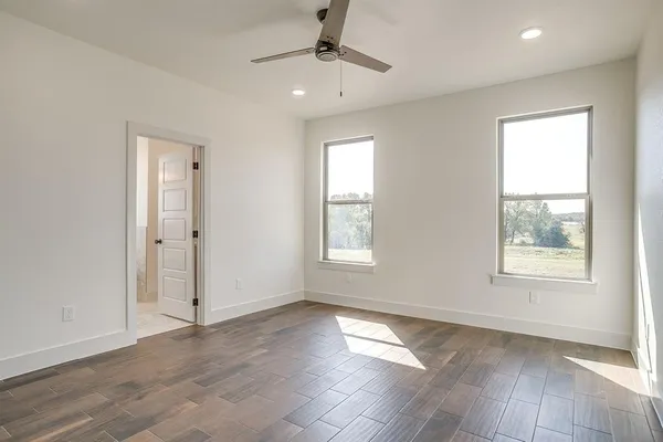 $499,000 | 237 Kilkenny Road, Poolville, TX 76487