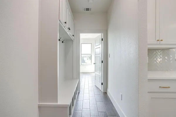 $499,000 | 237 Kilkenny Road, Poolville, TX 76487