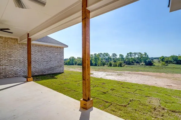 $499,000 | 237 Kilkenny Road, Poolville, TX 76487