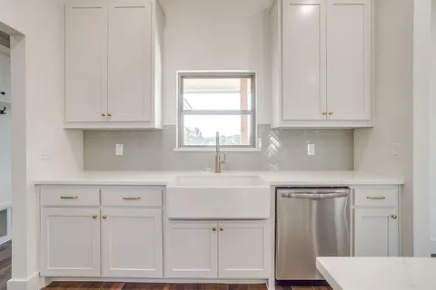 $519,000 | 237 Kilkenny Road, Poolville, TX 76487