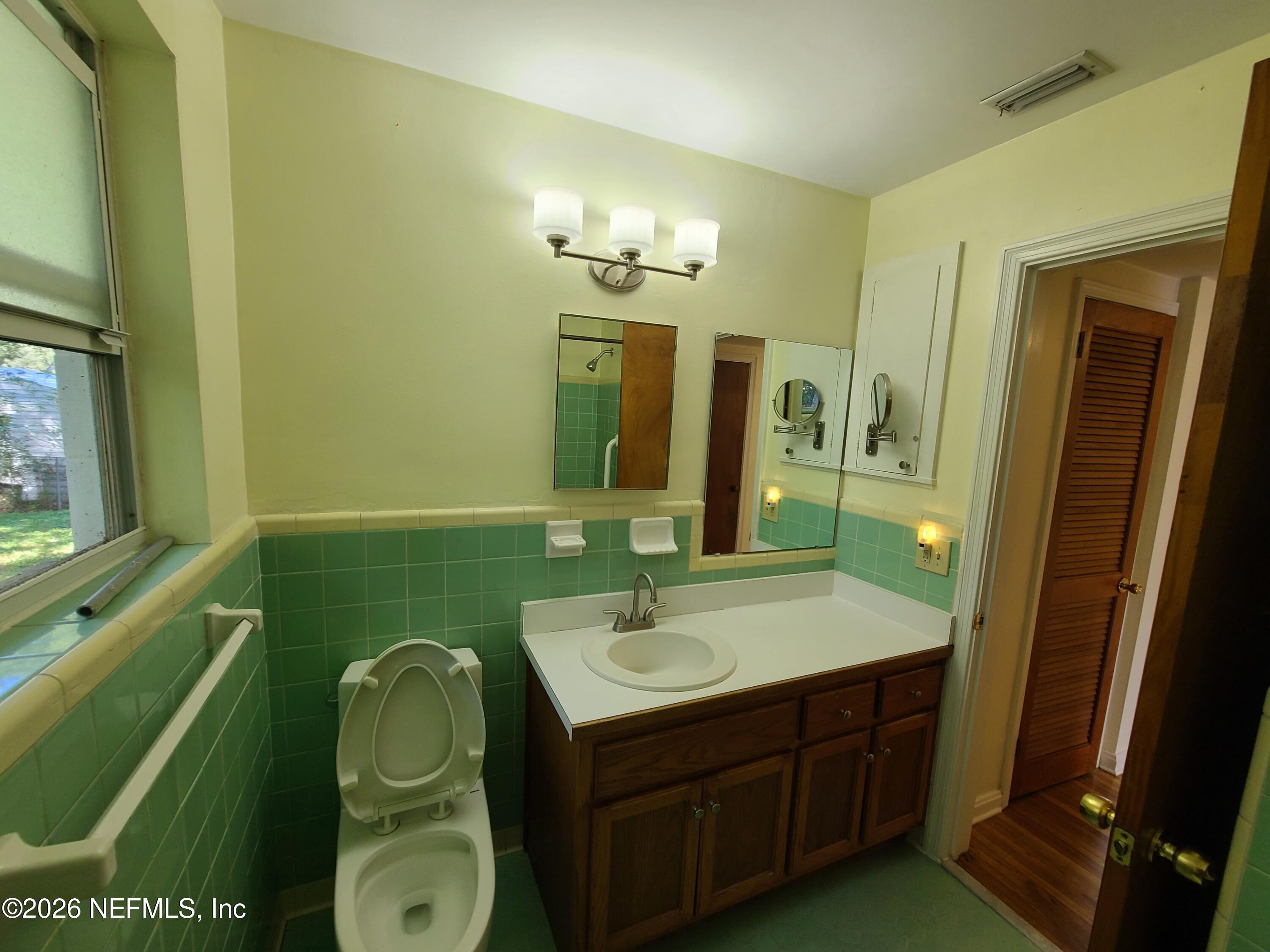 4512 Ish Brant Road West Jacksonville, FL 32210 - Photo 20 of 45 20241102_134652