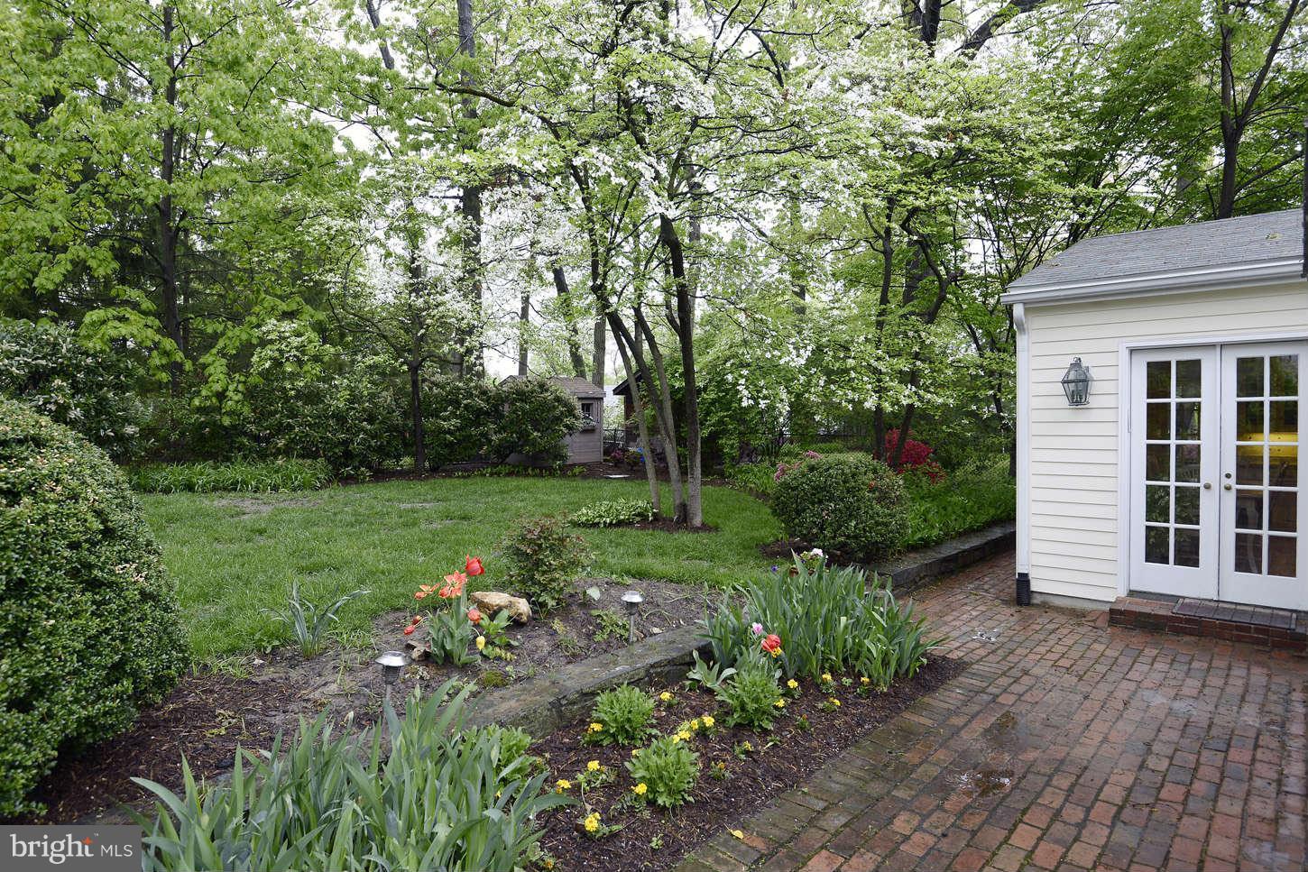 5606 Harwick Road Bethesda, MD 20816 - Photo 29 of 30 Exterior (Rear)
