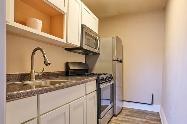 $1,300 | 198 Court Street, Unit 11, Binghamton, NY 13901