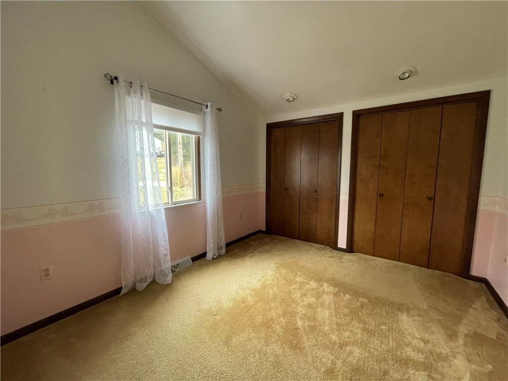659 Meadow Lane Rochester, PA 15074 - Photo 15 of 23 an empty room with windows and closet