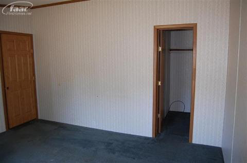 5370 Rood Road Holly, MI 48442 - Photo 17 of 22 20132287-16.JPG