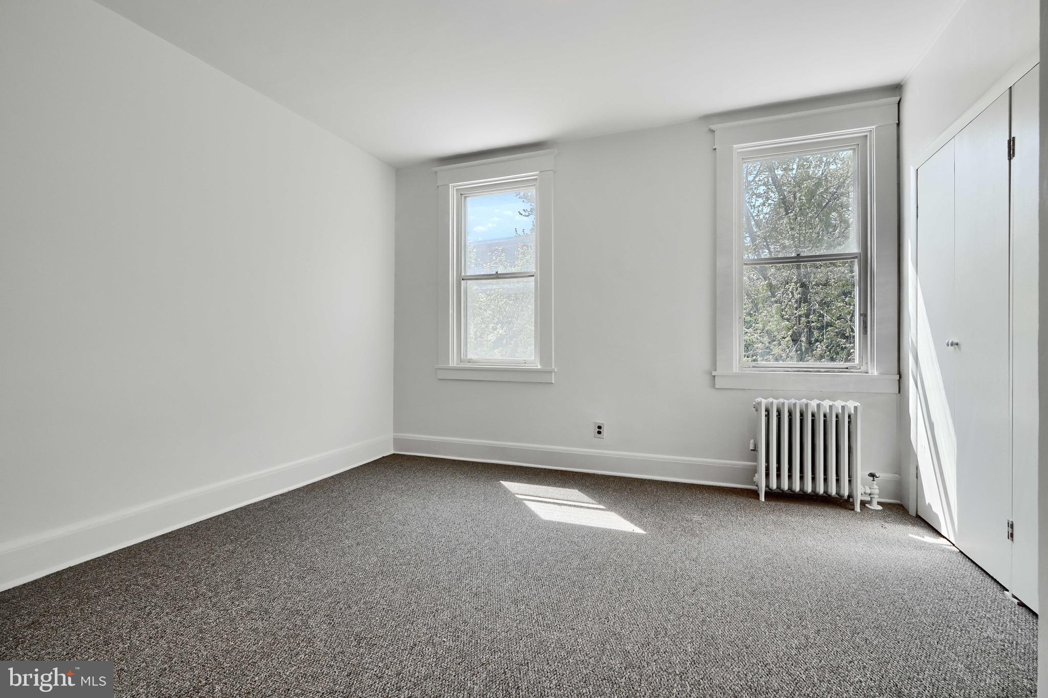 3753 Keswick Road Baltimore, MD 21211 - Photo 20 of 36 an empty room with a window