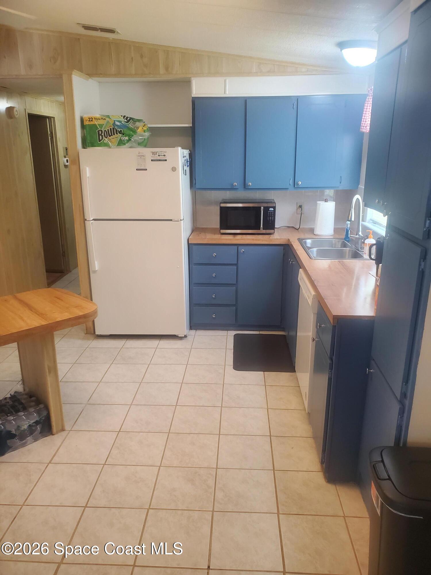 1966 Live Oak Street Northeast Palm Bay, FL 32905 - Photo 12 of 26 20260519_143632