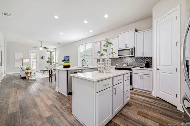 $474,900 | 29759 Slate Creek, Boerne, TX 78015