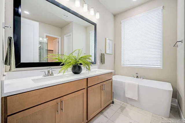 $474,900 | 29759 Slate Creek, Boerne, TX 78015