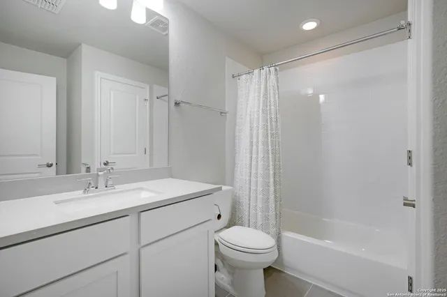 $474,900 | 29759 Slate Creek, Boerne, TX 78015