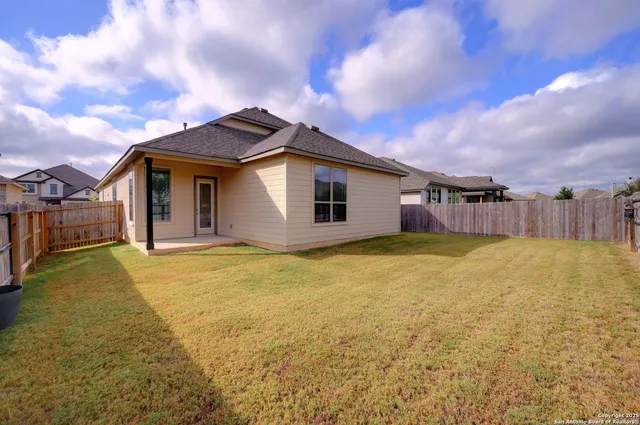 $474,900 | 29759 Slate Creek, Boerne, TX 78015