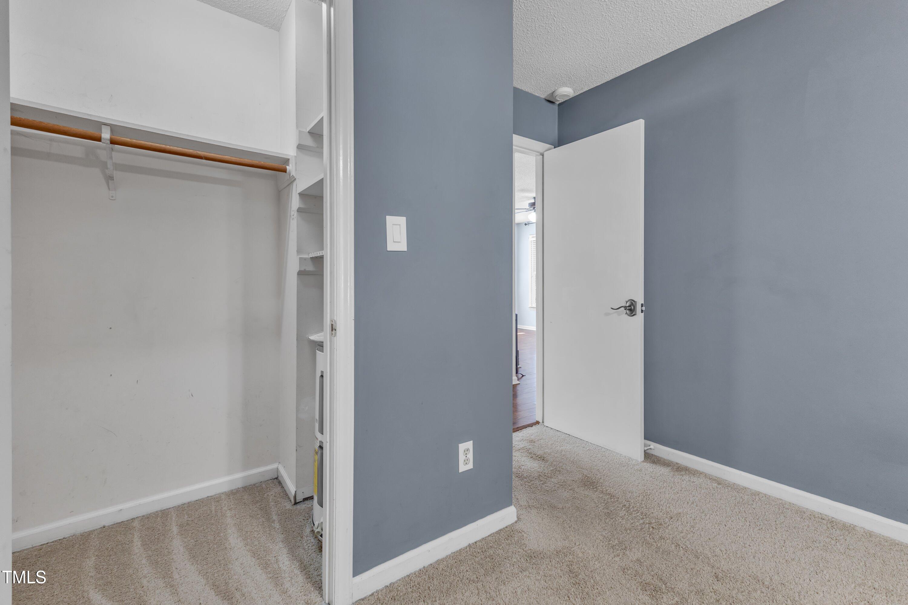 3701 Castlegate Drive Raleigh, NC 27616 - Photo 11 of 19 29-3701 Castlegate-35