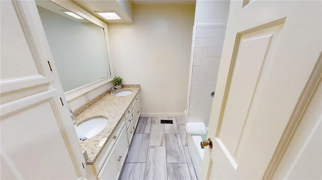 $399,900 | 66 Springhill Drive, Tifton, GA 31793