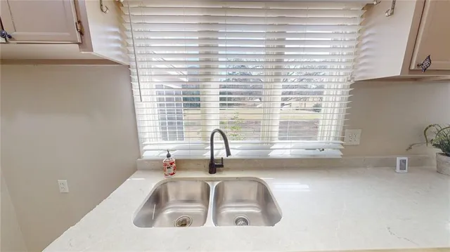 $399,900 | 66 Springhill Drive, Tifton, GA 31793