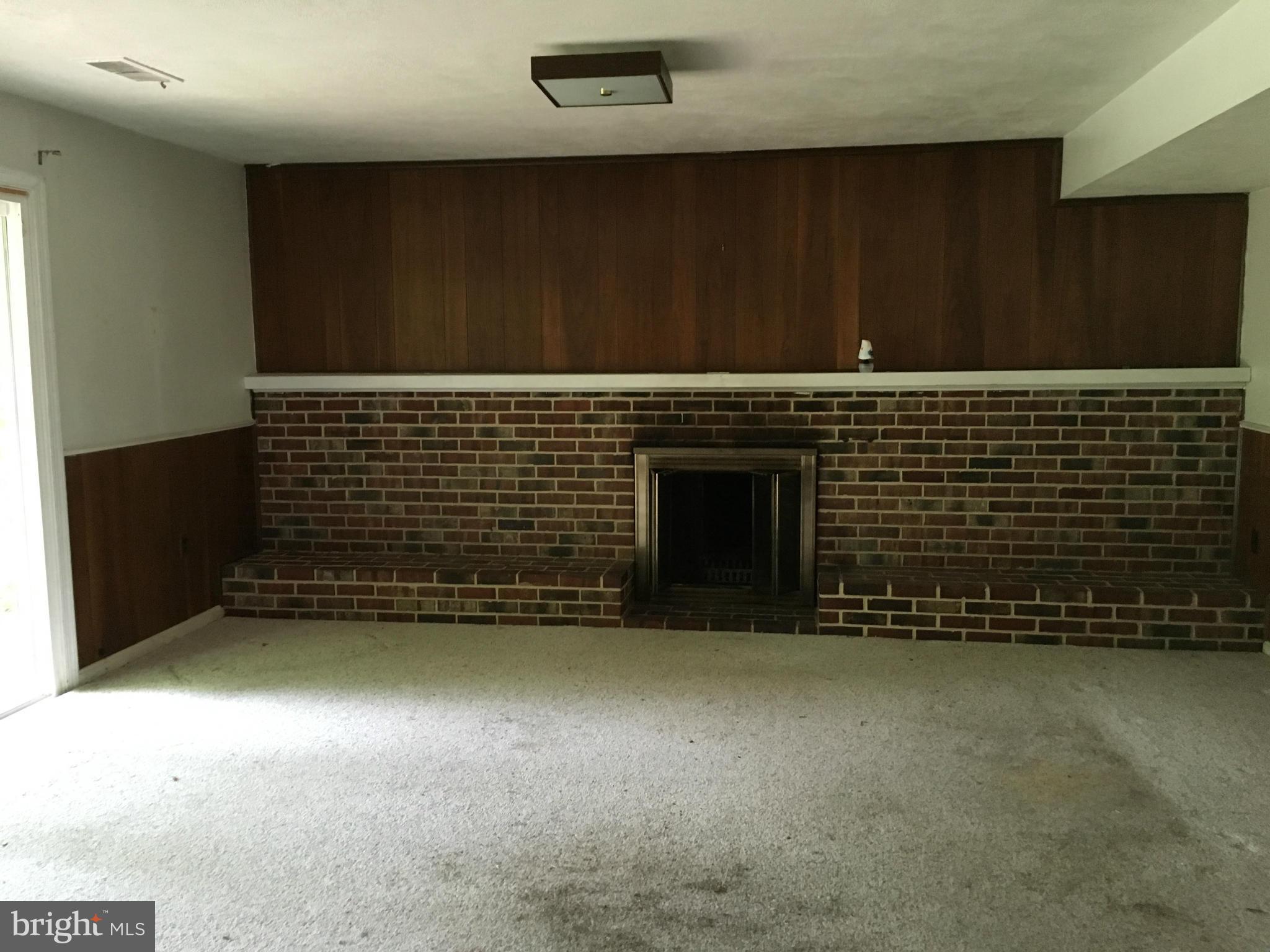 1308 Canyon Road Silver Spring, MD 20904 - Photo 25 of 30 Family Room