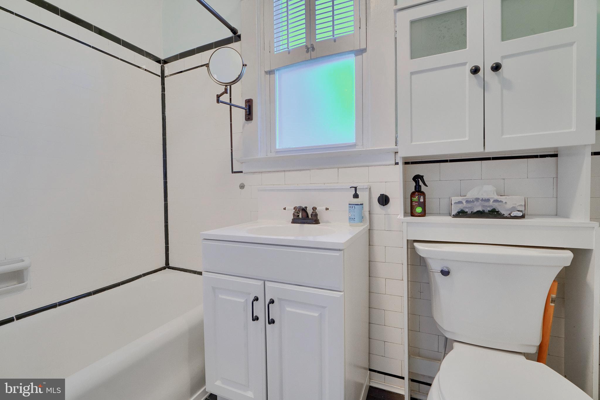 423 Westgate Road Baltimore, MD 21229 - Photo 31 of 40